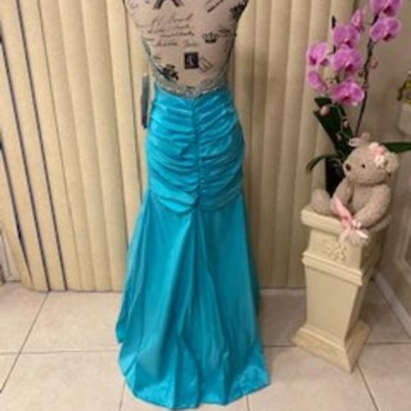 *FINAL PRICE* Stylish Turquoise Taffeta Halter Formal Prom Gown Size 6 - Picture 11 of 15